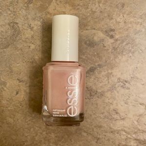 Essie pink-a-boo